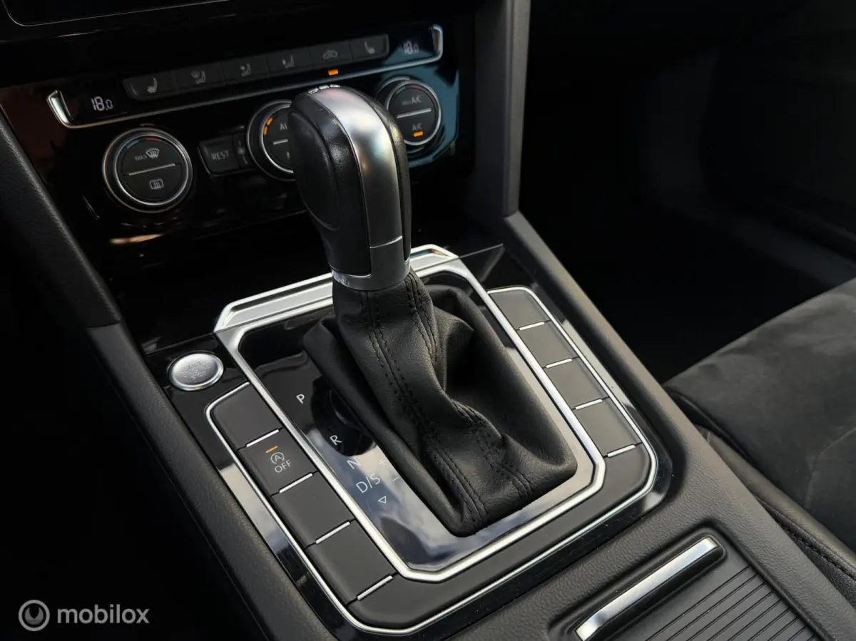 1.4 TSI Highline R-Line/Trekhaak/Virtual