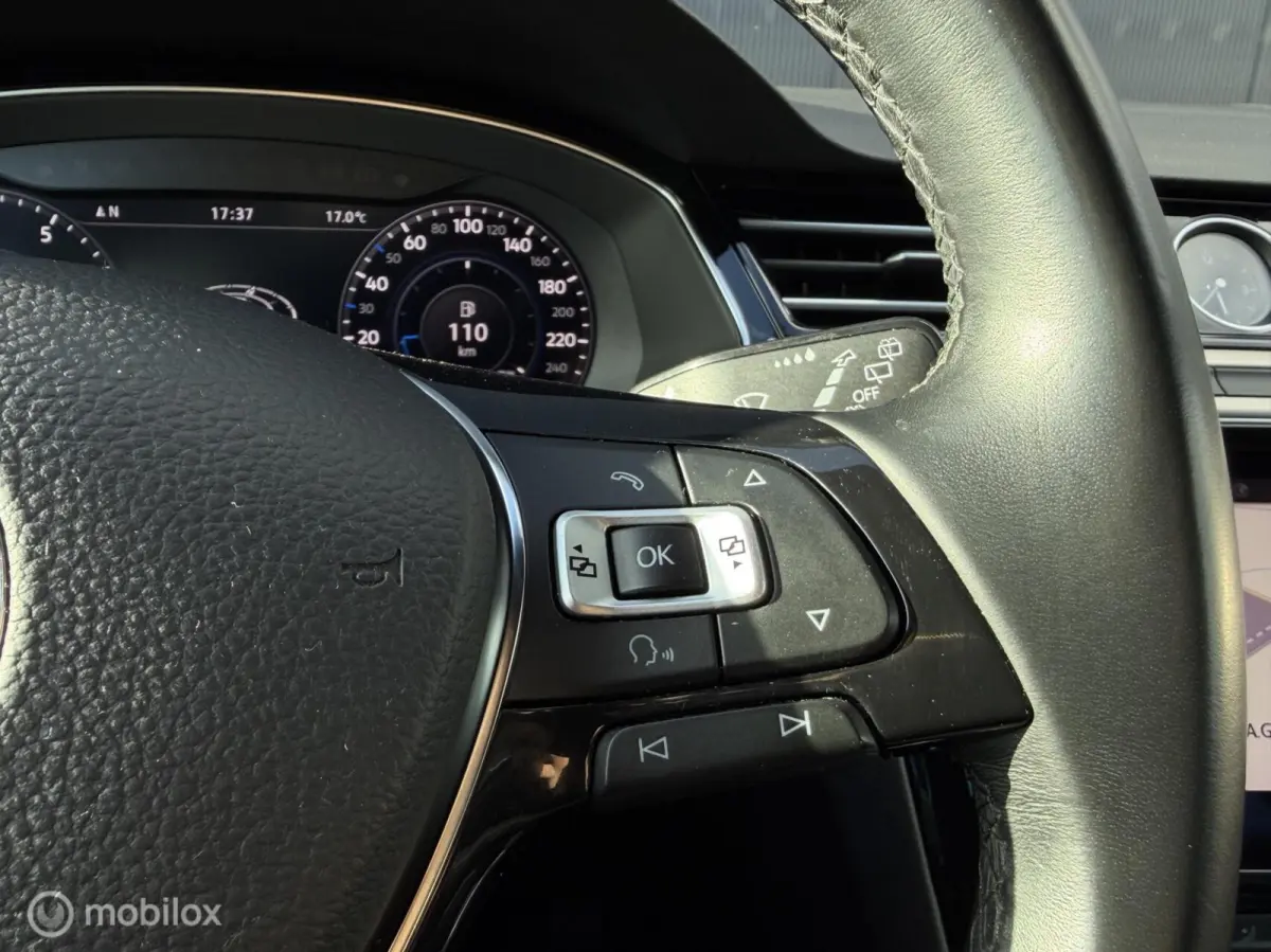 1.4 TSI Highline R-Line/Trekhaak/Virtual