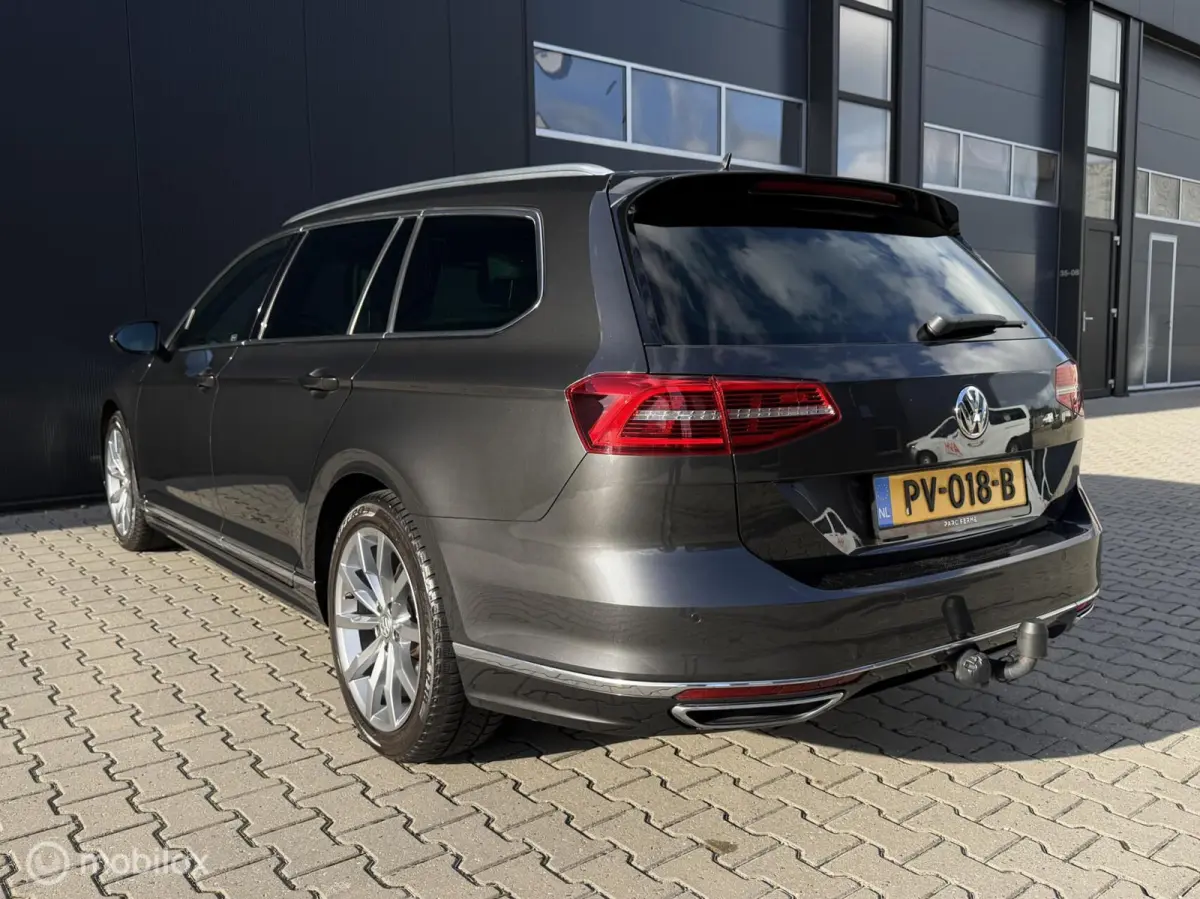 1.4 TSI Highline R-Line/Trekhaak/Virtual
