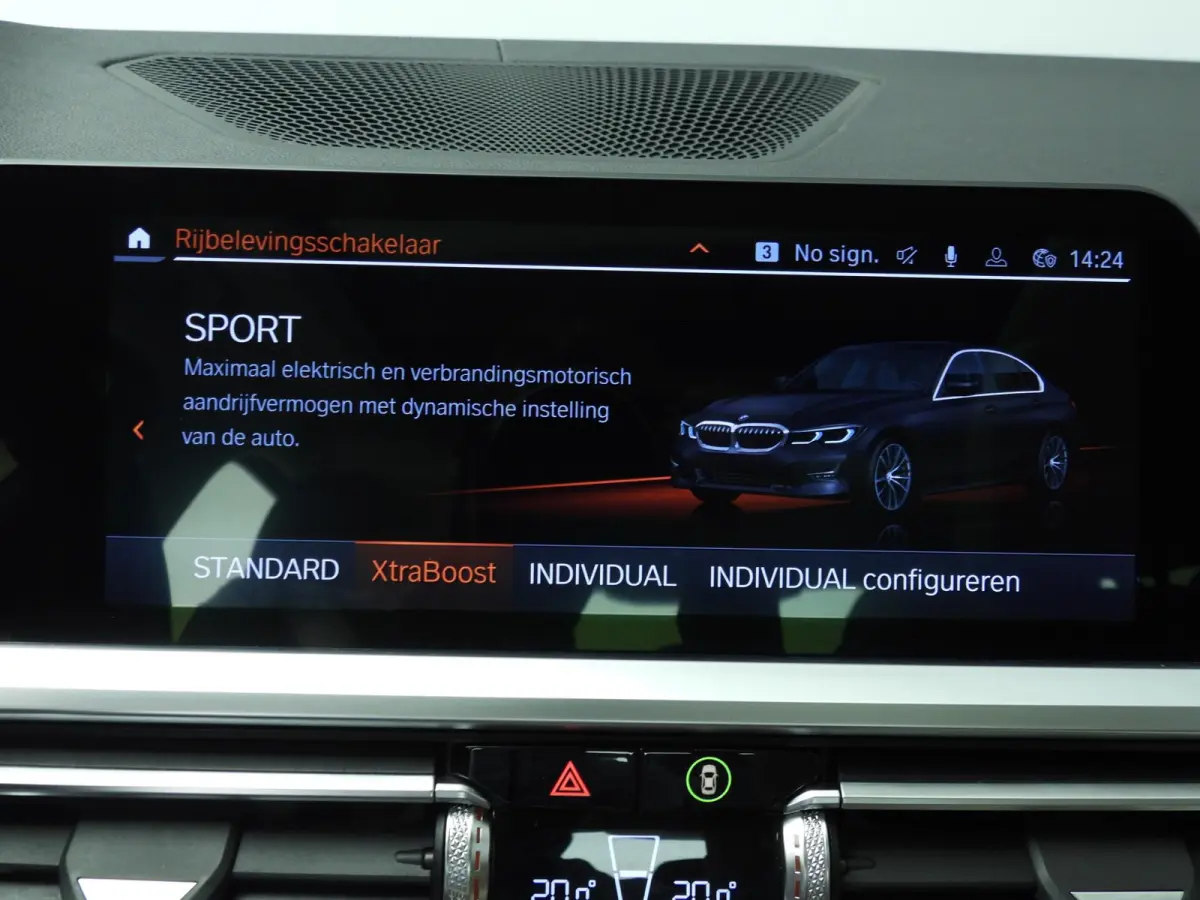 330e | Laserlicht | Leder | HUD | Sportstoelen | SOH 92 % | Elektr. zetels | Keyles go | DAB | Hifi speakers | Alu 19 inch