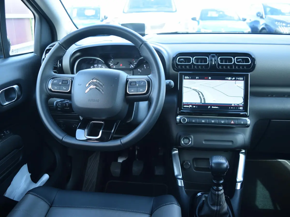 1.2 PureTech S&S Business | 110 PK | NAVI | PARKEERSENSOREN MET CAMERA | TREKHAAK | STOELVERWARMING | CLIMATE CONTROL | 39.719 KM