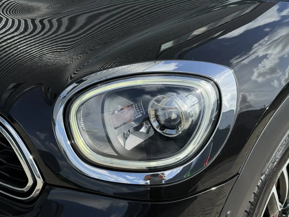 2.0 Cooper S John Cooper Works