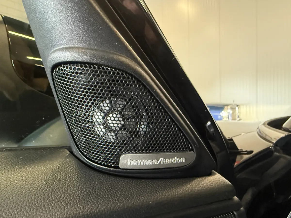 2.0 Cooper S John Cooper Works