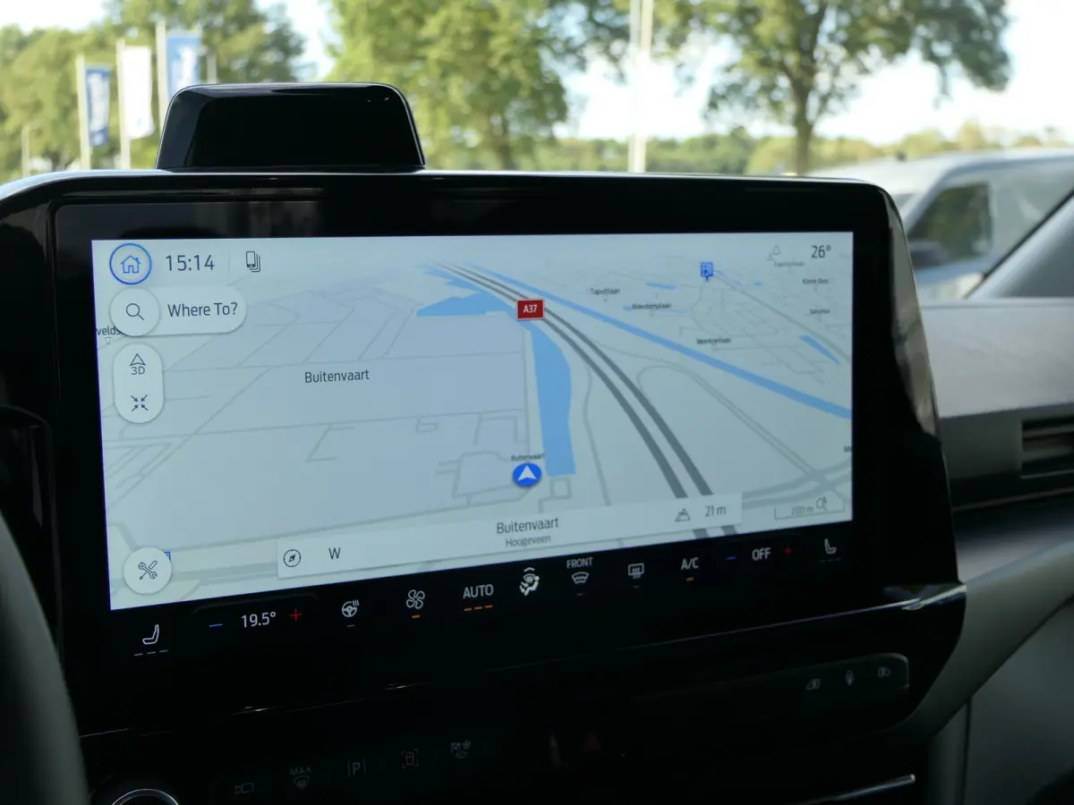 Tourneo 340 2.5 PHEV L2H1 Titanium X | Leder | 19 Inch | Elek. Schuifdeuren | 360 Camera | BLIS | Adaptive Cruise | CarPlay/Android Auto | 8-Persoons