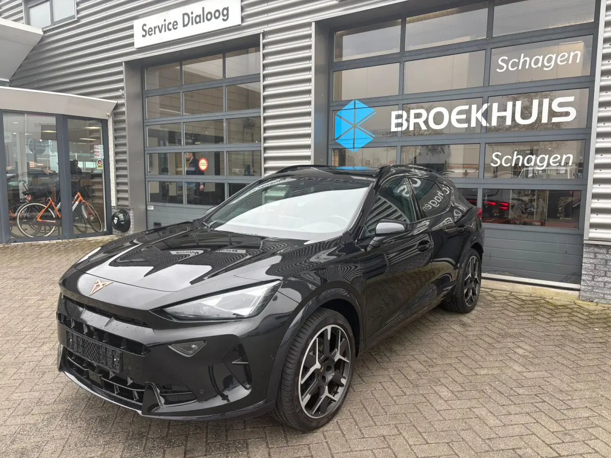 1.5 TSI e-Hybrid 272 pk VZ Performance | Panoramadak | Wegklapbare Trekhaak | Rondomzicht camera | Stuur/stoel verwarming |