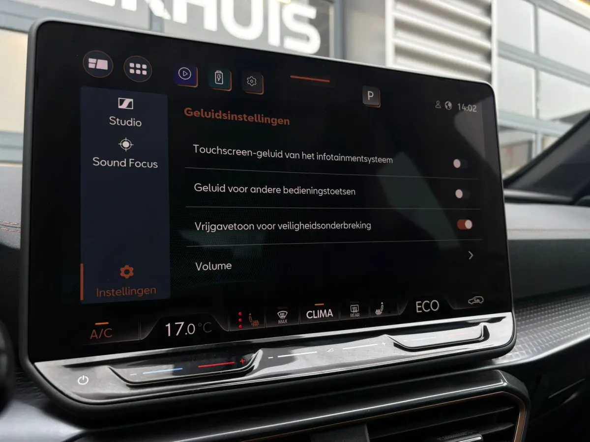 1.5 TSI e-Hybrid 272 pk VZ Performance | Panoramadak | Wegklapbare Trekhaak | Rondomzicht camera | Stuur/stoel verwarming |