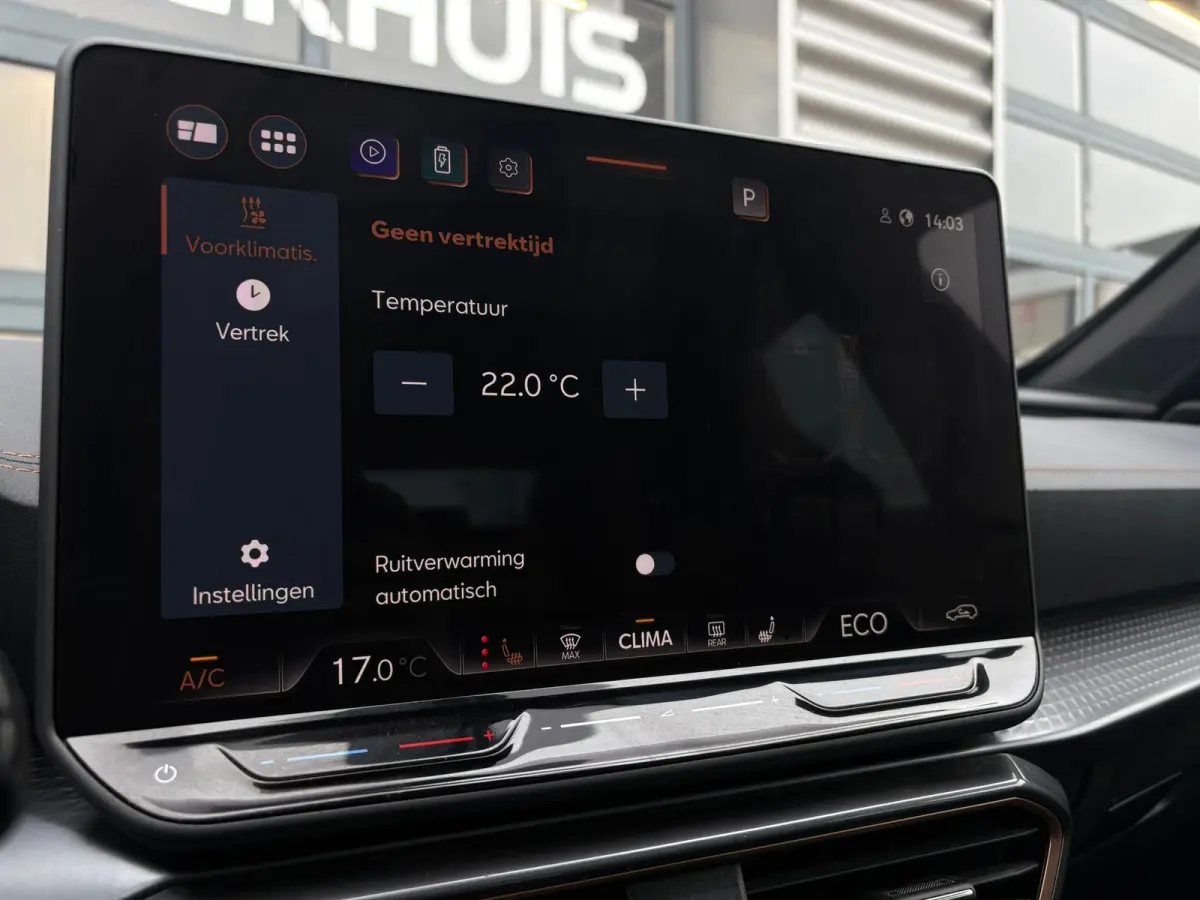 1.5 TSI e-Hybrid 272 pk VZ Performance | Panoramadak | Wegklapbare Trekhaak | Rondomzicht camera | Stuur/stoel verwarming |