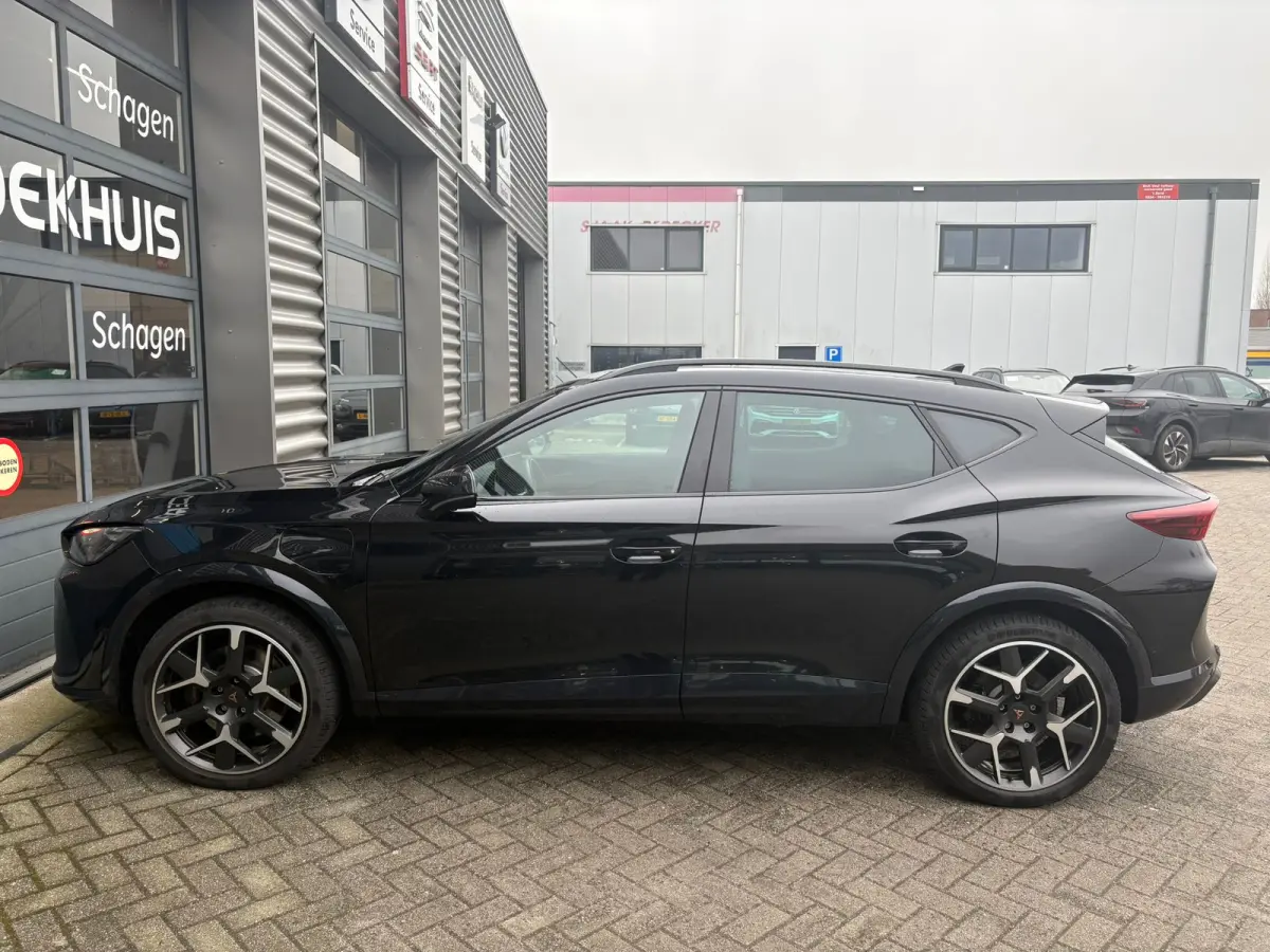 1.5 TSI e-Hybrid 272 pk VZ Performance | Panoramadak | Wegklapbare Trekhaak | Rondomzicht camera | Stuur/stoel verwarming |