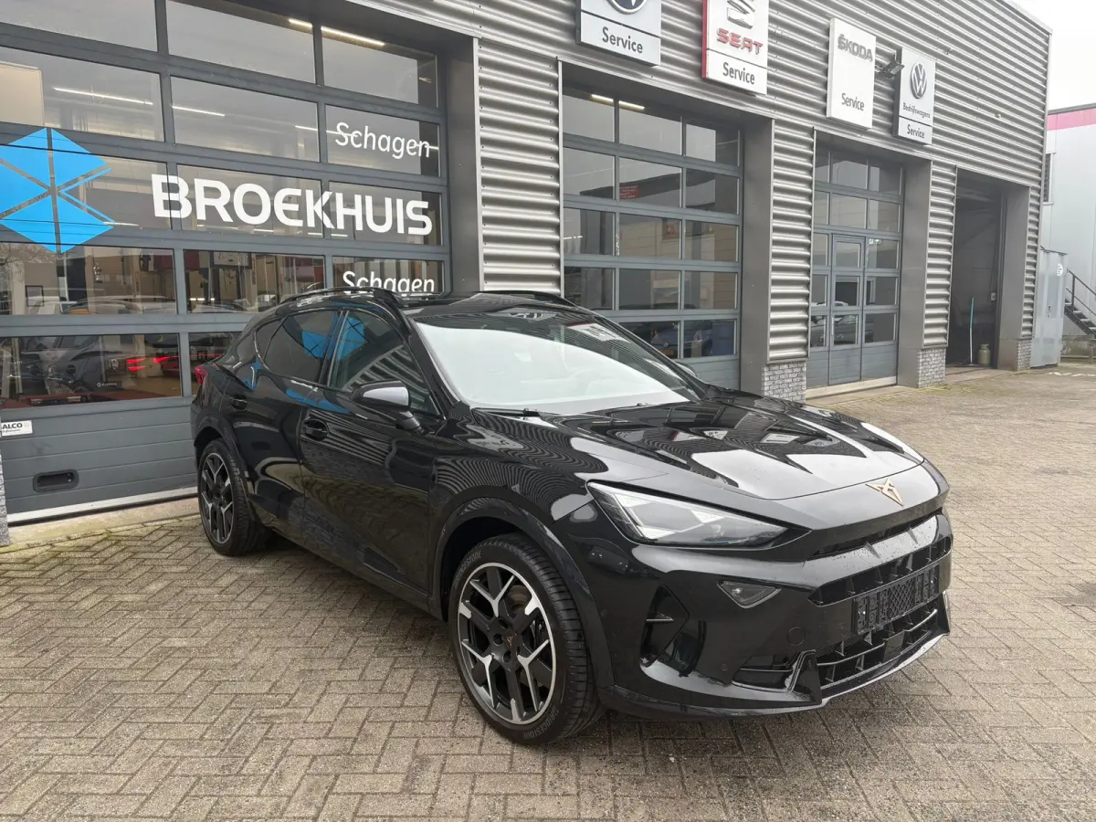 1.5 TSI e-Hybrid 272 pk VZ Performance | Panoramadak | Wegklapbare Trekhaak | Rondomzicht camera | Stuur/stoel verwarming |