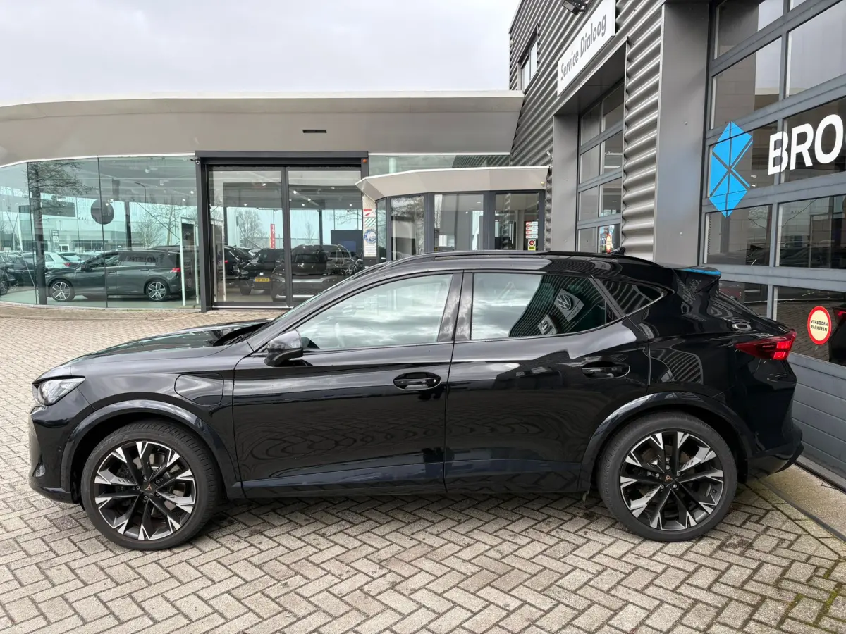 1.5 TSI e-Hybrid 272 pk VZ Performance | Panoramadak | Wegklapbare Trekhaak | Rondomzicht camera | Stuur/stoel verwarming |