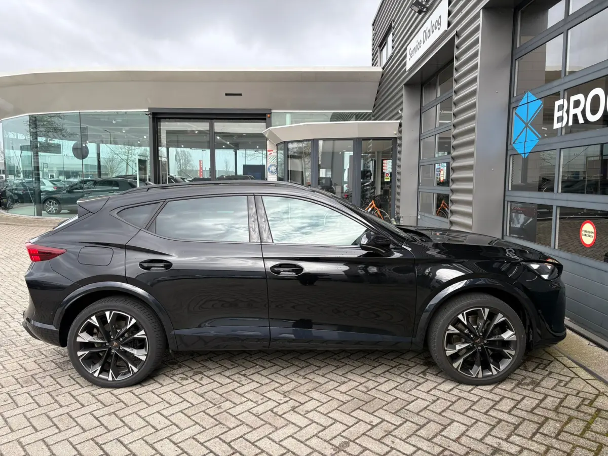1.5 TSI e-Hybrid 272 pk VZ Performance | Panoramadak | Wegklapbare Trekhaak | Rondomzicht camera | Stuur/stoel verwarming |