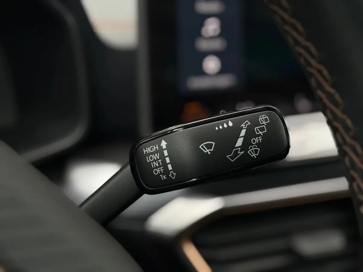 1.5 TSI e-Hybrid 272 pk VZ Performance | Panoramadak | Wegklapbare Trekhaak | Rondomzicht camera | Stuur/stoel verwarming |