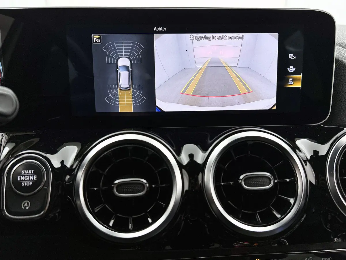 200 Business Solution AMG | Automaat | Apple Carplay / Android Auto | Camera | Navigatie | Stoelverwarming | Virtual Cockpit | Climate Control | Lichtmetalen Velgen |