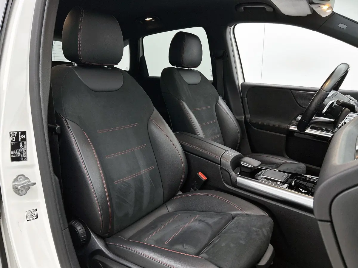 200 Business Solution AMG | Automaat | Apple Carplay / Android Auto | Camera | Navigatie | Stoelverwarming | Virtual Cockpit | Climate Control | Lichtmetalen Velgen |