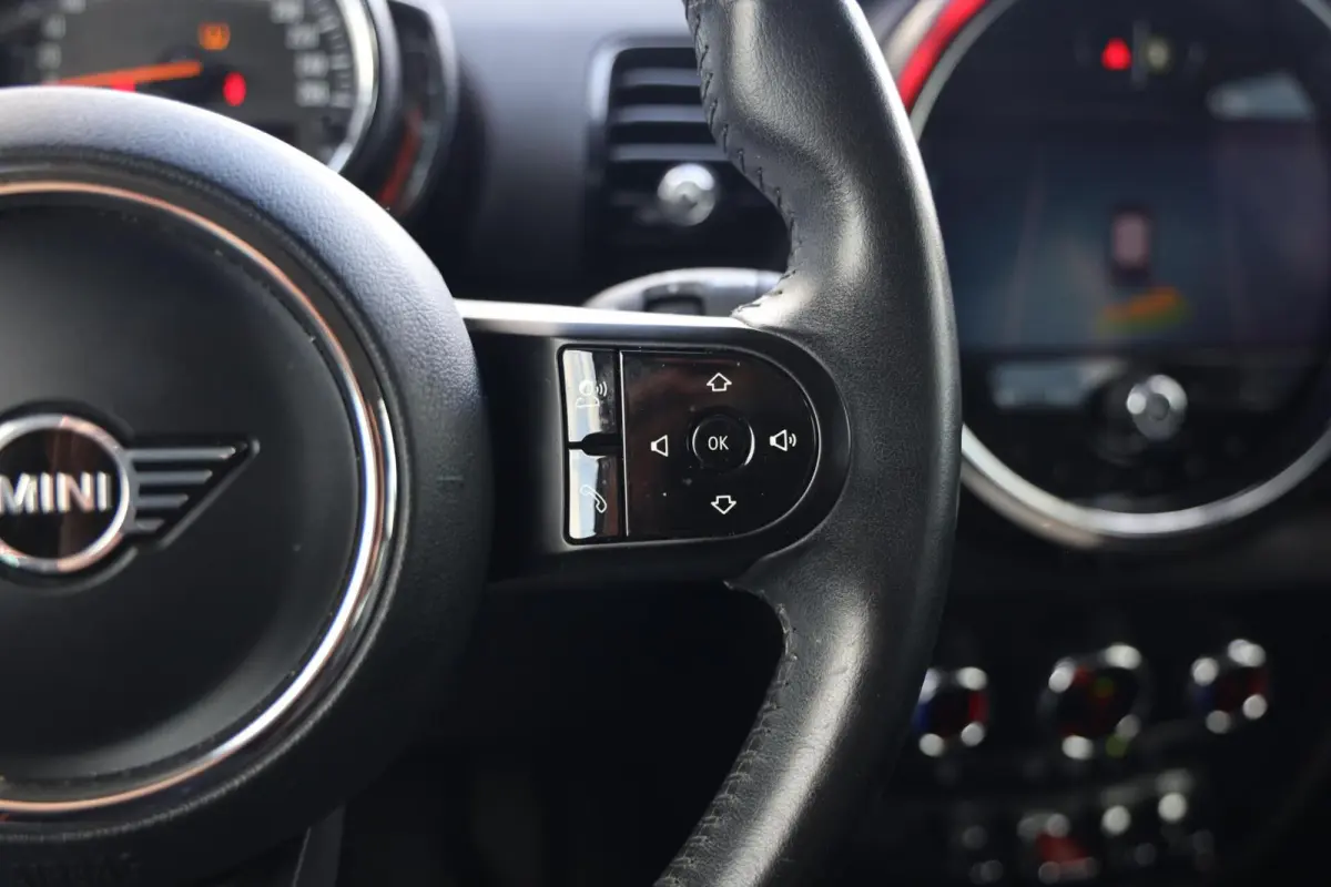 1.5 One Business Edition|Automaat|Clima|Navi|Cruise|LED