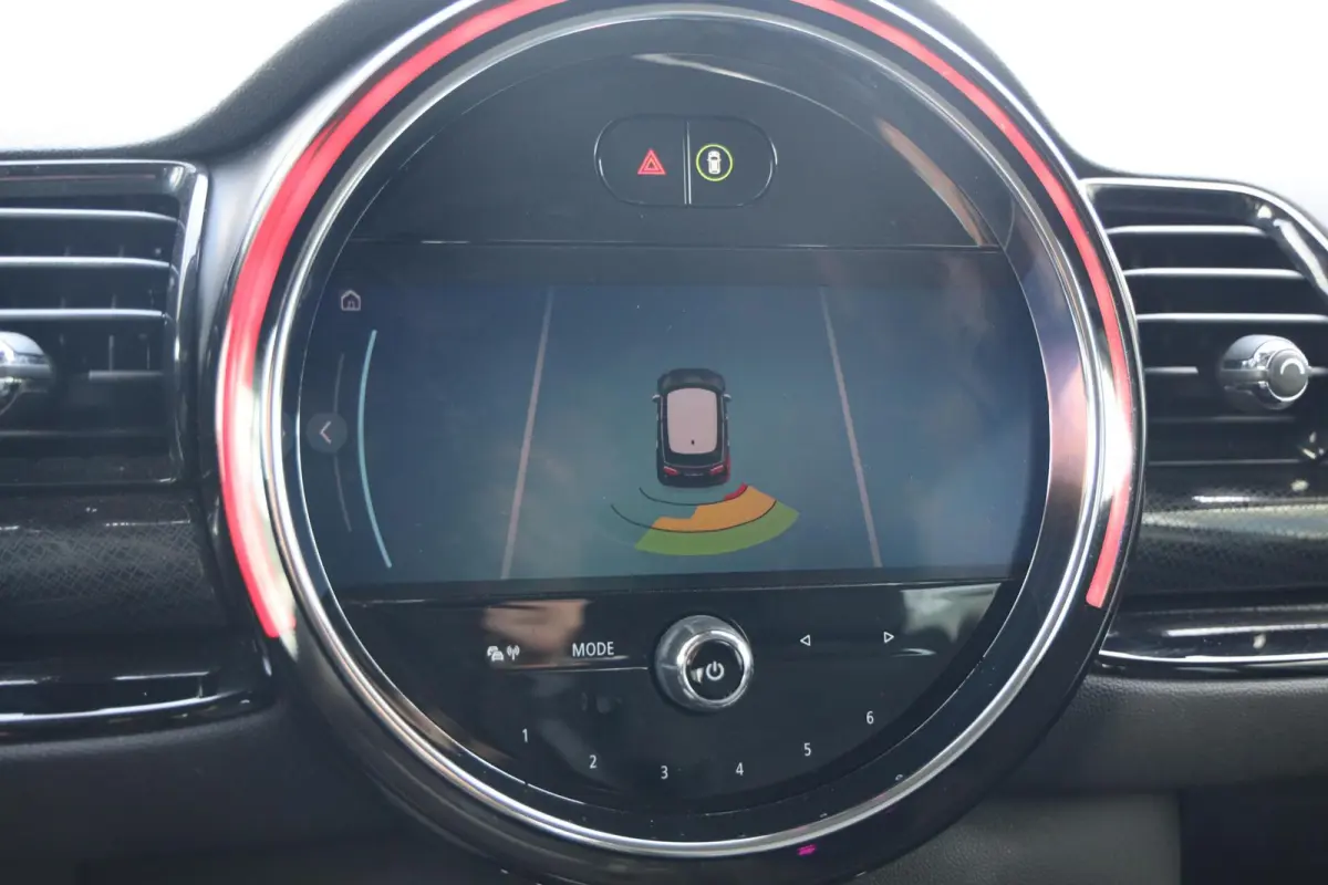 1.5 One Business Edition|Automaat|Clima|Navi|Cruise|LED