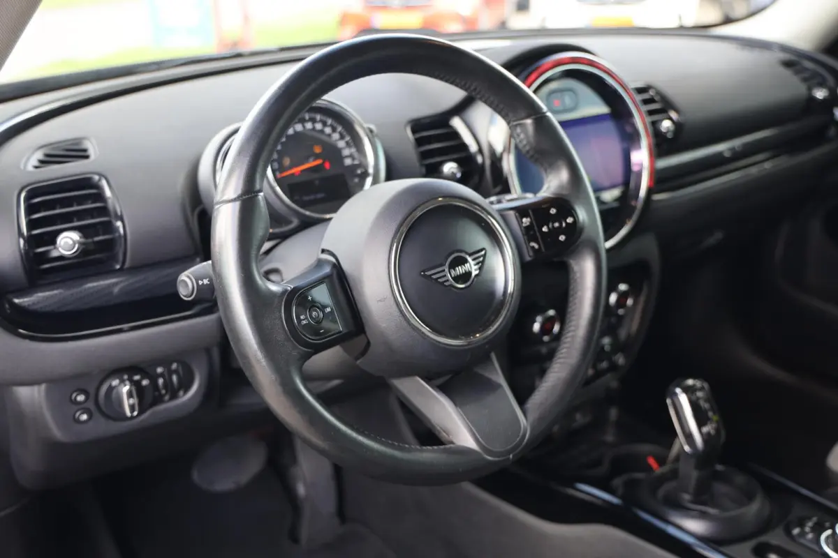 1.5 One Business Edition|Automaat|Clima|Navi|Cruise|LED