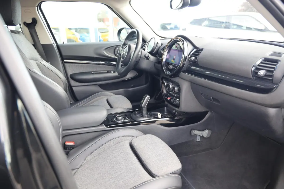 1.5 One Business Edition|Automaat|Clima|Navi|Cruise|LED