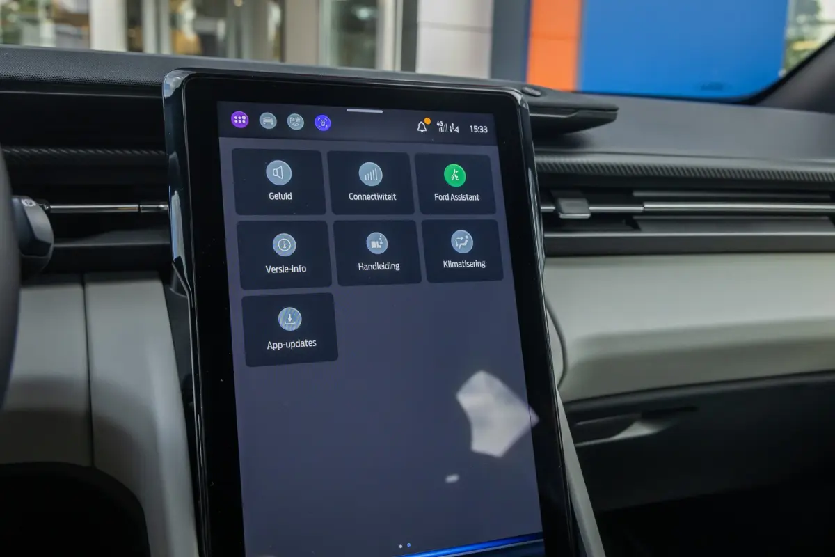 Premium Extended Range RWD 77 kWh | Trekhaak Elek. | Adaptive Cruise Control | 360 Camera l B&O | 2 Elektrisch verstelbaren stoelen | Achteruitrijcamera | Apple Carplay/Android Auto | Achter