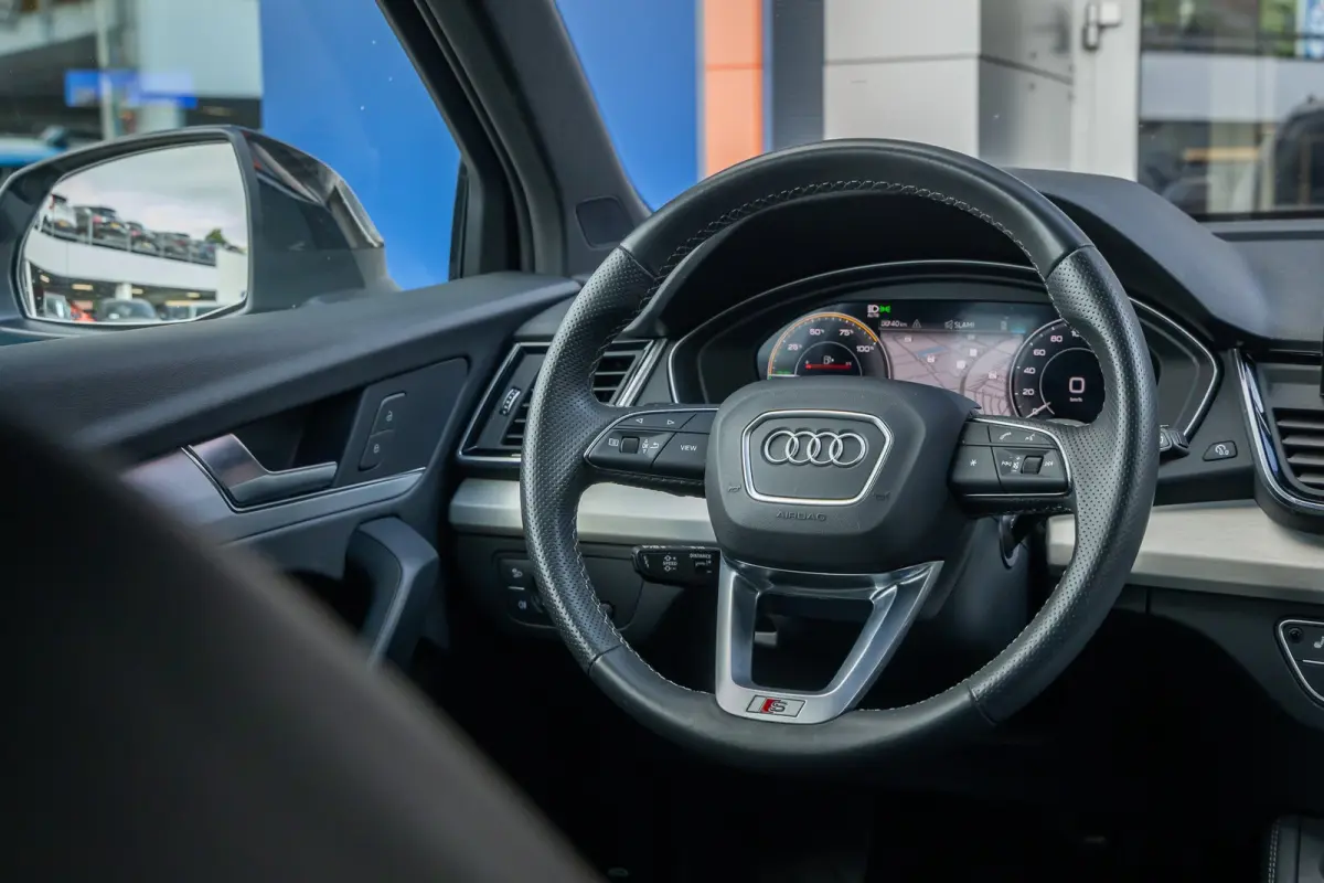 55 TFSI e S edition | Pano-dak | Bang & Olufsen | Cruise control adaptief | Stoelverwarming | Navigatie | Apple Carplay/Android Auto | Elektrisch bedienbare achterklep | Apple Carplay/Androi