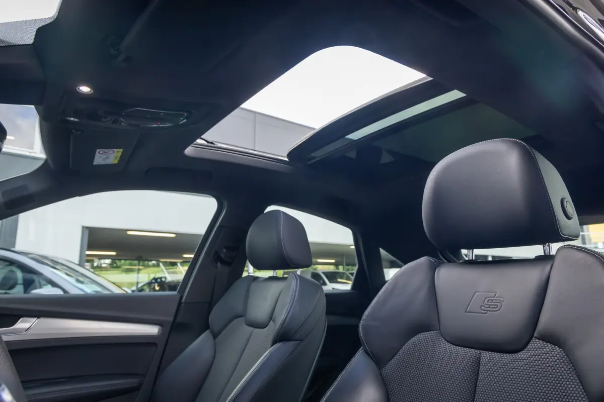 55 TFSI e S edition | Pano-dak | Bang & Olufsen | Cruise control adaptief | Stoelverwarming | Navigatie | Apple Carplay/Android Auto | Elektrisch bedienbare achterklep | Apple Carplay/Androi