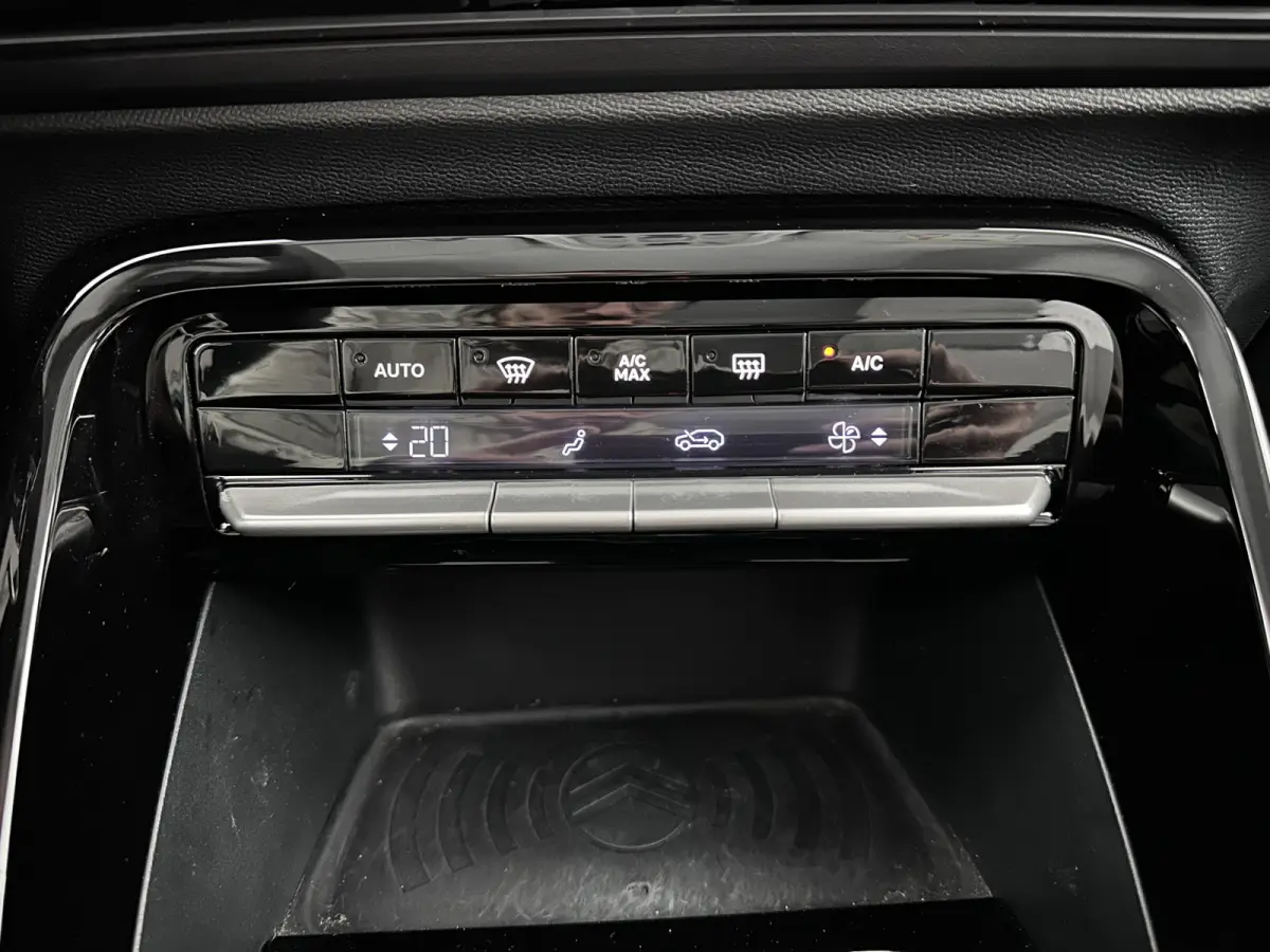 Max 113pk 44 kWh [3-Fase-11kW ] {SoH-90%} (INCL.BTW) *FULL-LED | NAVI-FULLMAP | CAMERA | COMFORT-SEATS | PRIVACY-GLASS | CARPLAY | DAB | ECC | PDC | CRUISE | 17''ALU*
