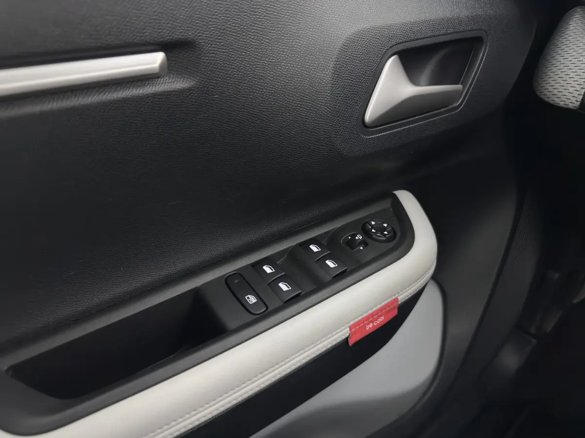 Max 113pk 44 kWh [3-Fase-11kW ] {SoH-90%} (INCL.BTW) *FULL-LED | NAVI-FULLMAP | CAMERA | COMFORT-SEATS | PRIVACY-GLASS | CARPLAY | DAB | ECC | PDC | CRUISE | 17''ALU*