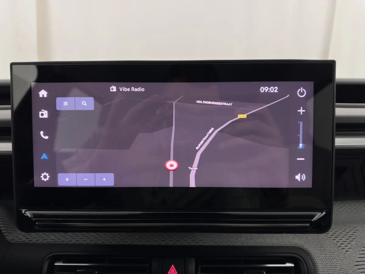 Max 113pk 44 kWh [3-Fase-11kW ] {SoH-90%} (INCL.BTW) *FULL-LED | NAVI-FULLMAP | CAMERA | COMFORT-SEATS | PRIVACY-GLASS | CARPLAY | DAB | ECC | PDC | CRUISE | 17''ALU*