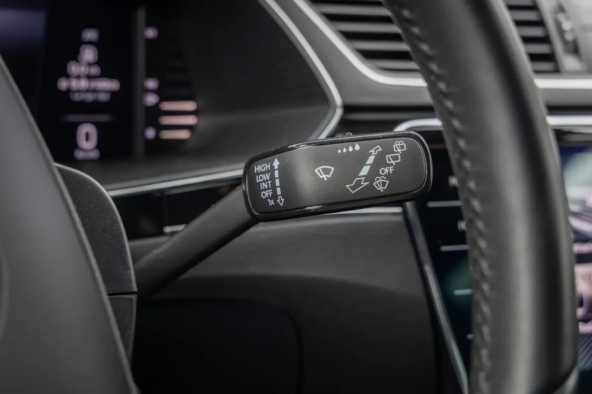 1.4 TSI iV PHEV 218PK Laurin & Klement | Leder | Camera | Memory | Canton audio | Cruise adaptief | 19'' | Dodehoek detectie | Matrix LED | Stoel+stuur verwarming | | Apple Carplay/Android A
