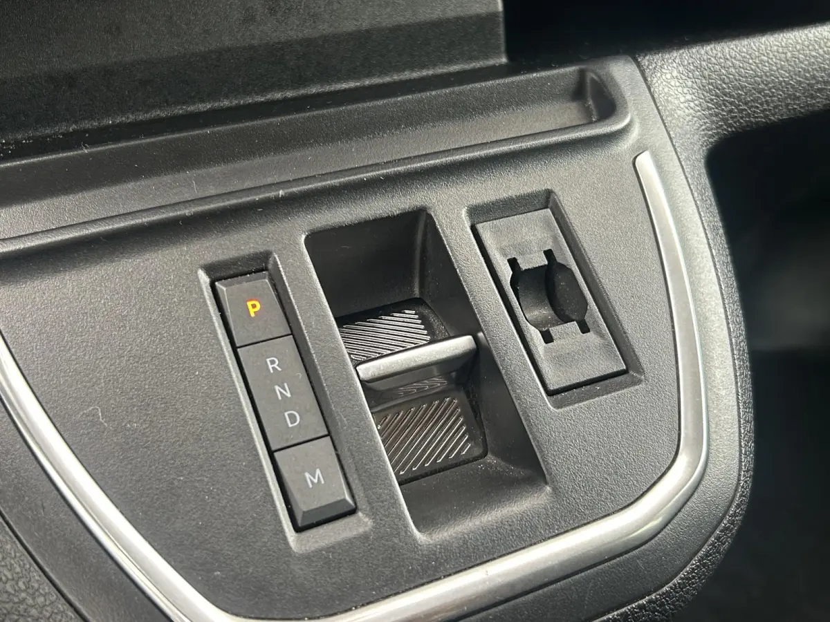 2.0 BlueHDI 180 S&S L3 | Dubbele cabine | Camera | Trekhaak | Apple Carplay/Android Auto