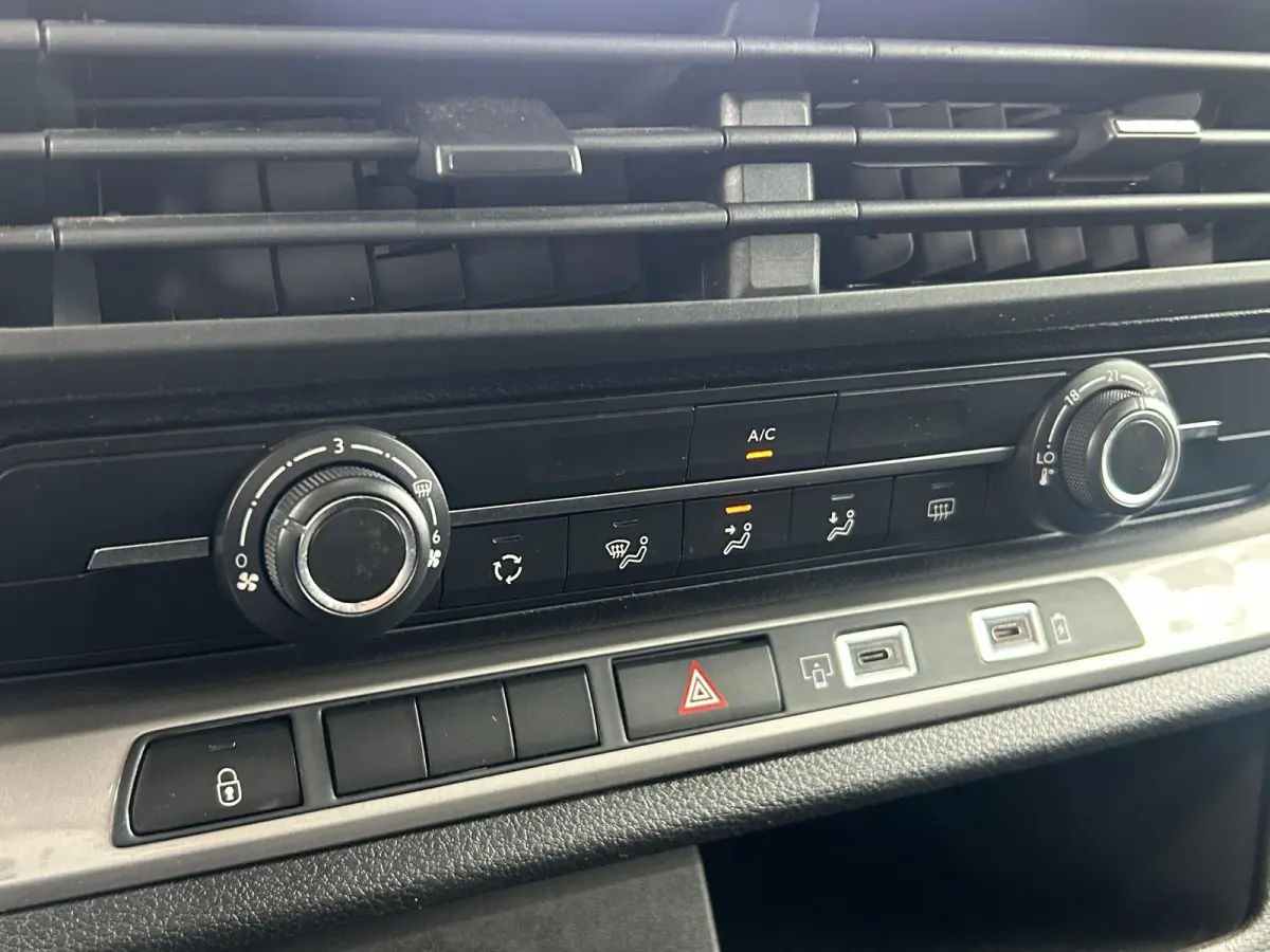 2.0 BlueHDI 180 S&S L3 | Dubbele cabine | Camera | Trekhaak | Apple Carplay/Android Auto