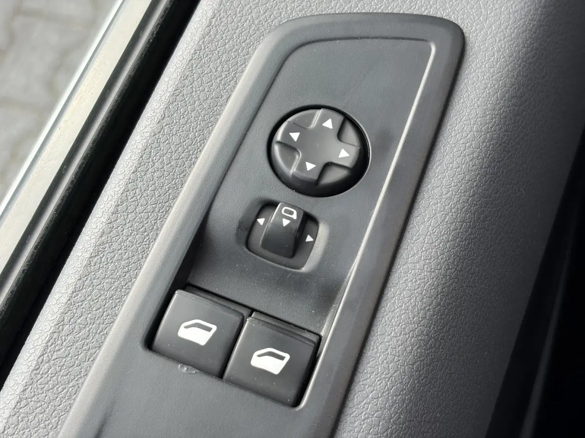 1.5 CDTI L2H1*HAAK*A/C*CRUISE*IMPERIAAL*PDC*3-PERS