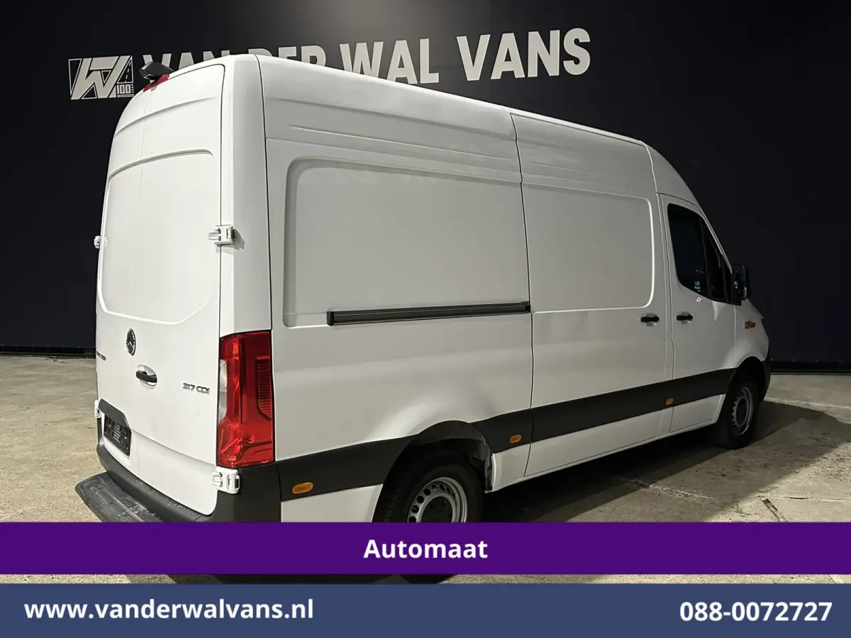 317 CDI 170pk 9G-Tronic Automaat L2H2 Euro6 Airco | Camera | Navigatie | LED | Cruisecontrol Chauffeursstoel, Stoelverwarming, 270 Graden Achterdeuren, Parkeersensoren, Bijrijdersbank