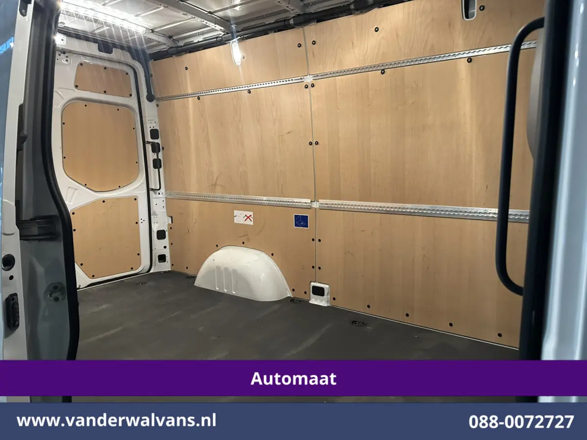 317 CDI 170pk 9G-Tronic Automaat L2H2 Euro6 Airco | Camera | Navigatie | LED | Cruisecontrol Chauffeursstoel, Stoelverwarming, 270 Graden Achterdeuren, Parkeersensoren, Bijrijdersbank