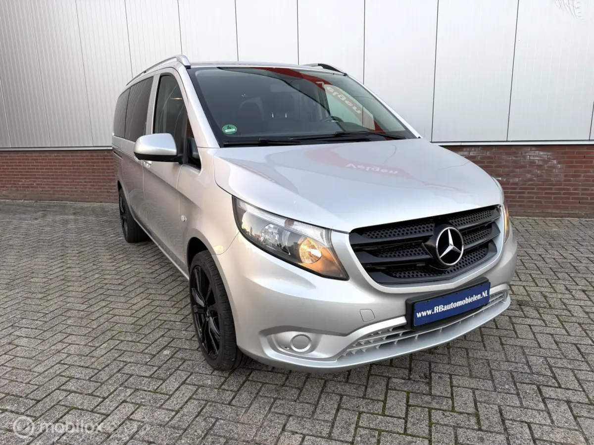 Pro Benzine 8 Pers Vito 250 2.0 Turbo 16V Benzine