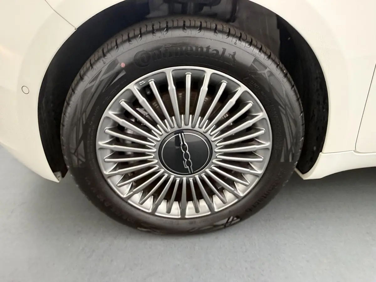42 kWh | Pack Comfort | Lichtmetalen velgen | SOH 95,4 |
