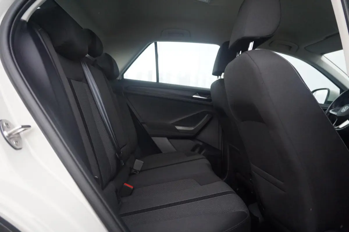 1.0 TSI 110pk Life | Trekhaak | Adaptive Cruise | Navigatie | Airco