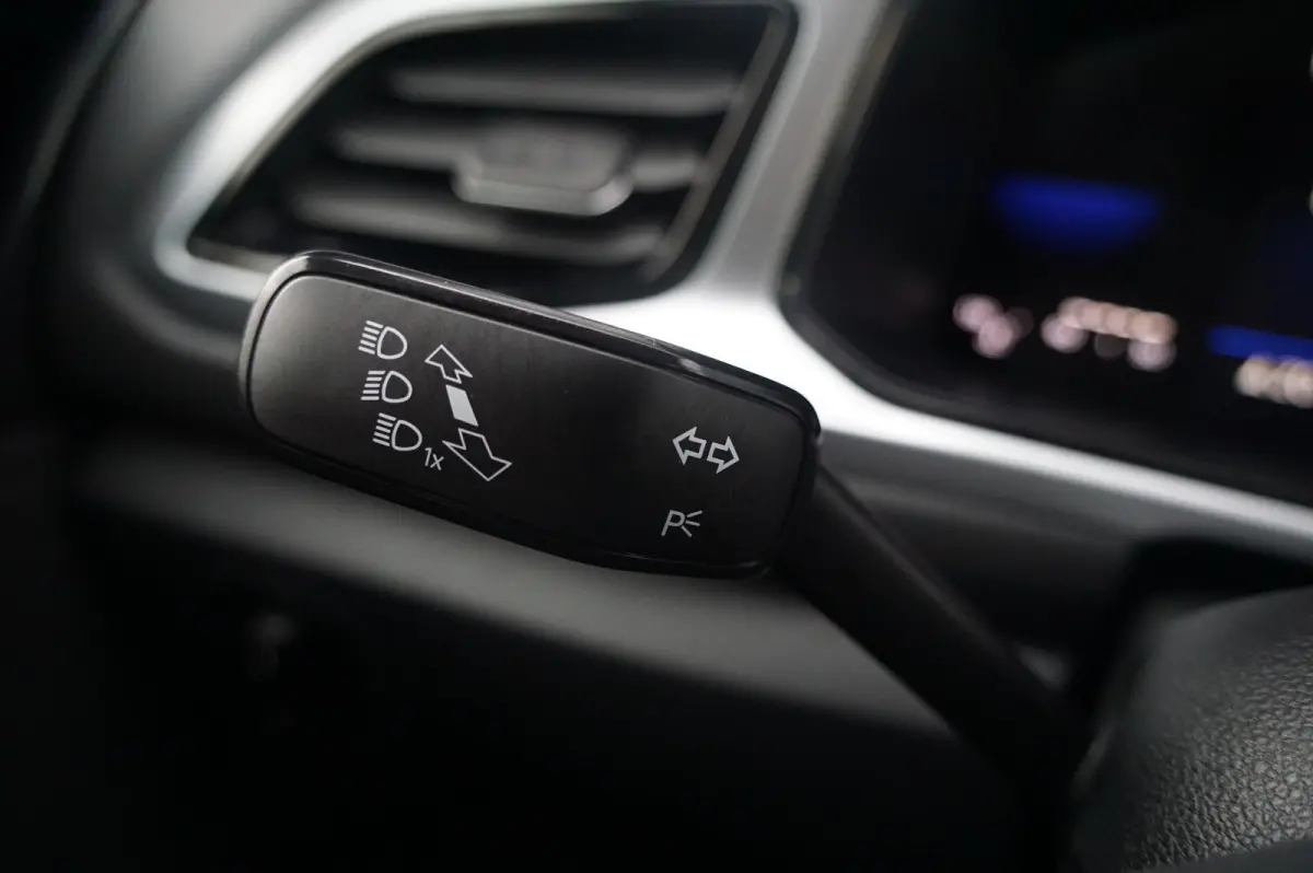 1.0 TSI 110pk Life | Trekhaak | Adaptive Cruise | Navigatie | Airco