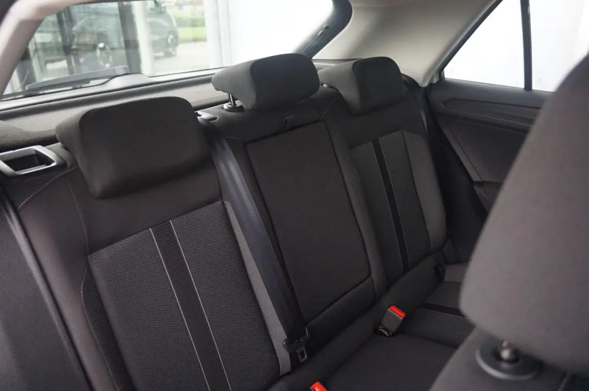 1.0 TSI 110pk Life | Trekhaak | Adaptive Cruise | Navigatie | Airco