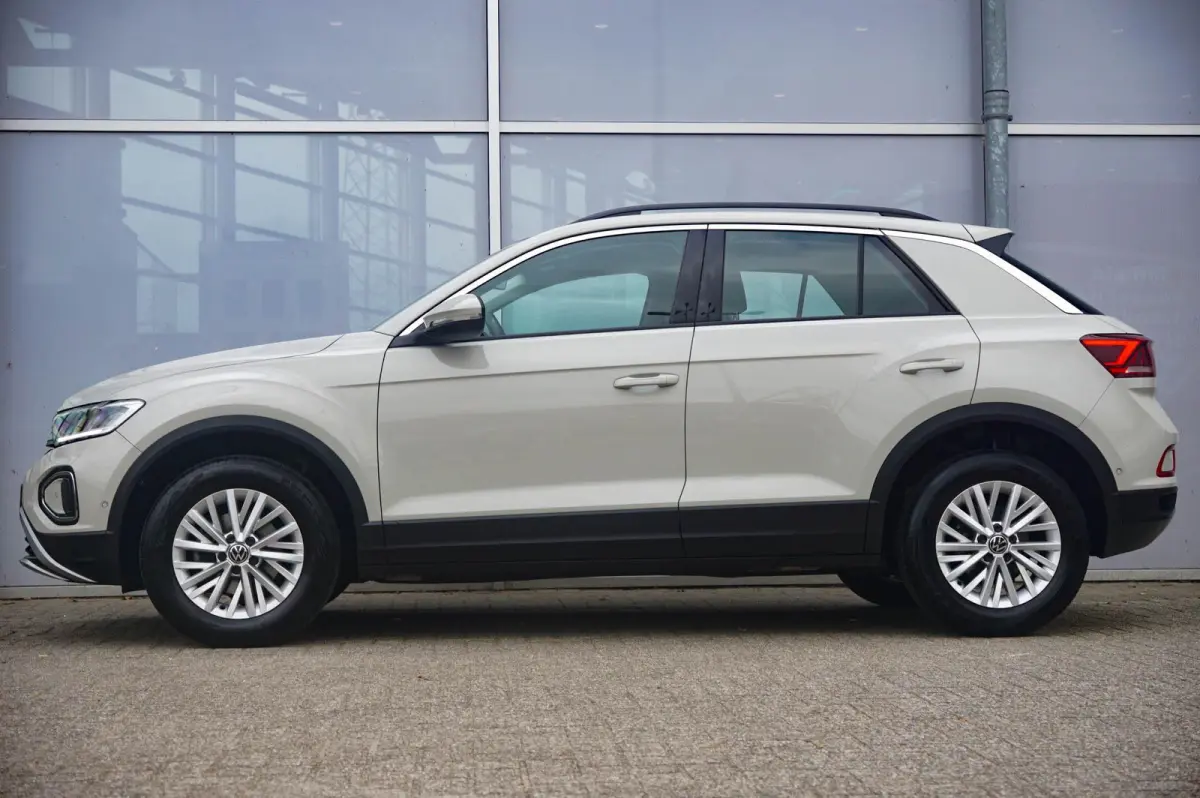 1.0 TSI 110pk Life | Trekhaak | Adaptive Cruise | Navigatie | Airco