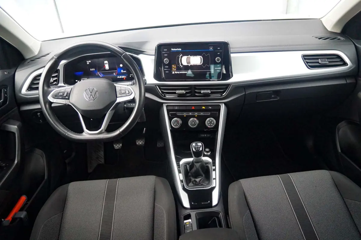 1.0 TSI 110pk Life | Trekhaak | Adaptive Cruise | Navigatie | Airco
