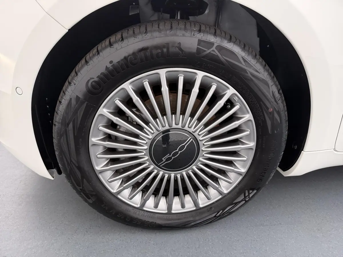 42 kWh | Pack Comfort | Lichtmetalen velgen | SoH 96,8 % |