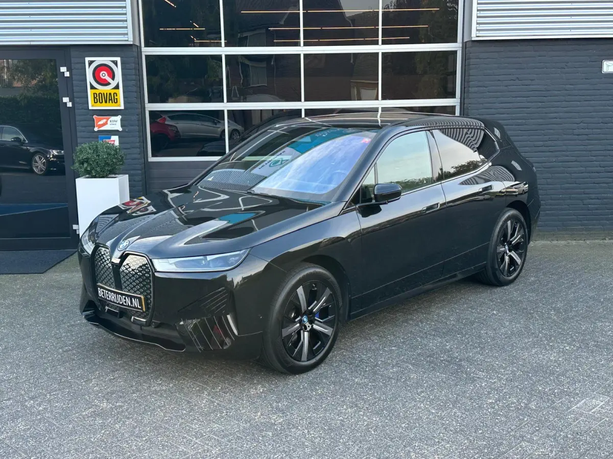 xDrive40 Executive, BTW, Pano, Head-Up, Luchtvering, IAS, NAP