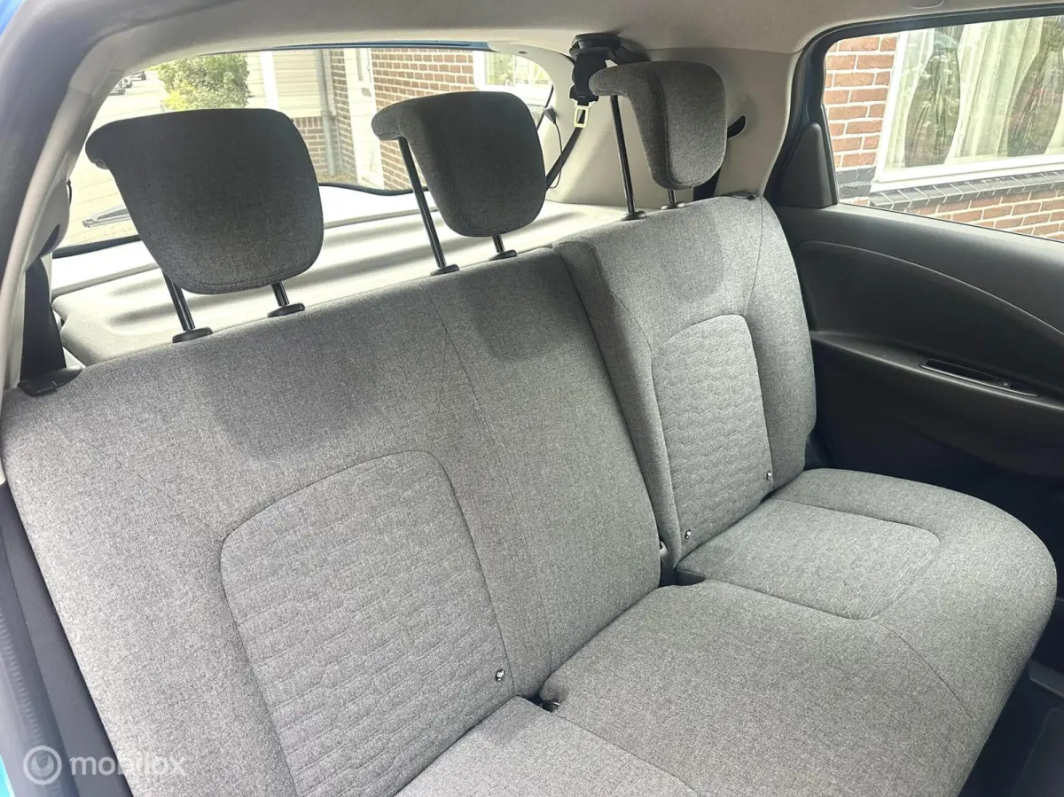 R135 Intens 52 kWh KOOPACCU SOH 90,87% AIRCO CRUISE CONTROLE CARPLAY PARKEERSENSOREN NETTE AUTO!!