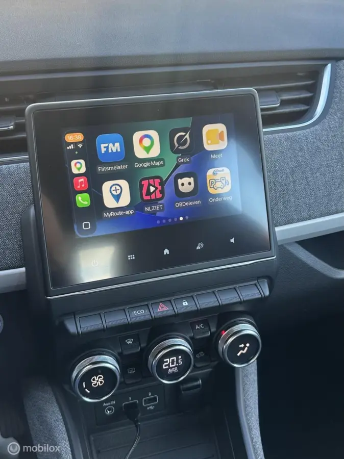 R135 Intens 52 kWh KOOPACCU SOH 90,87% AIRCO CRUISE CONTROLE CARPLAY PARKEERSENSOREN NETTE AUTO!!