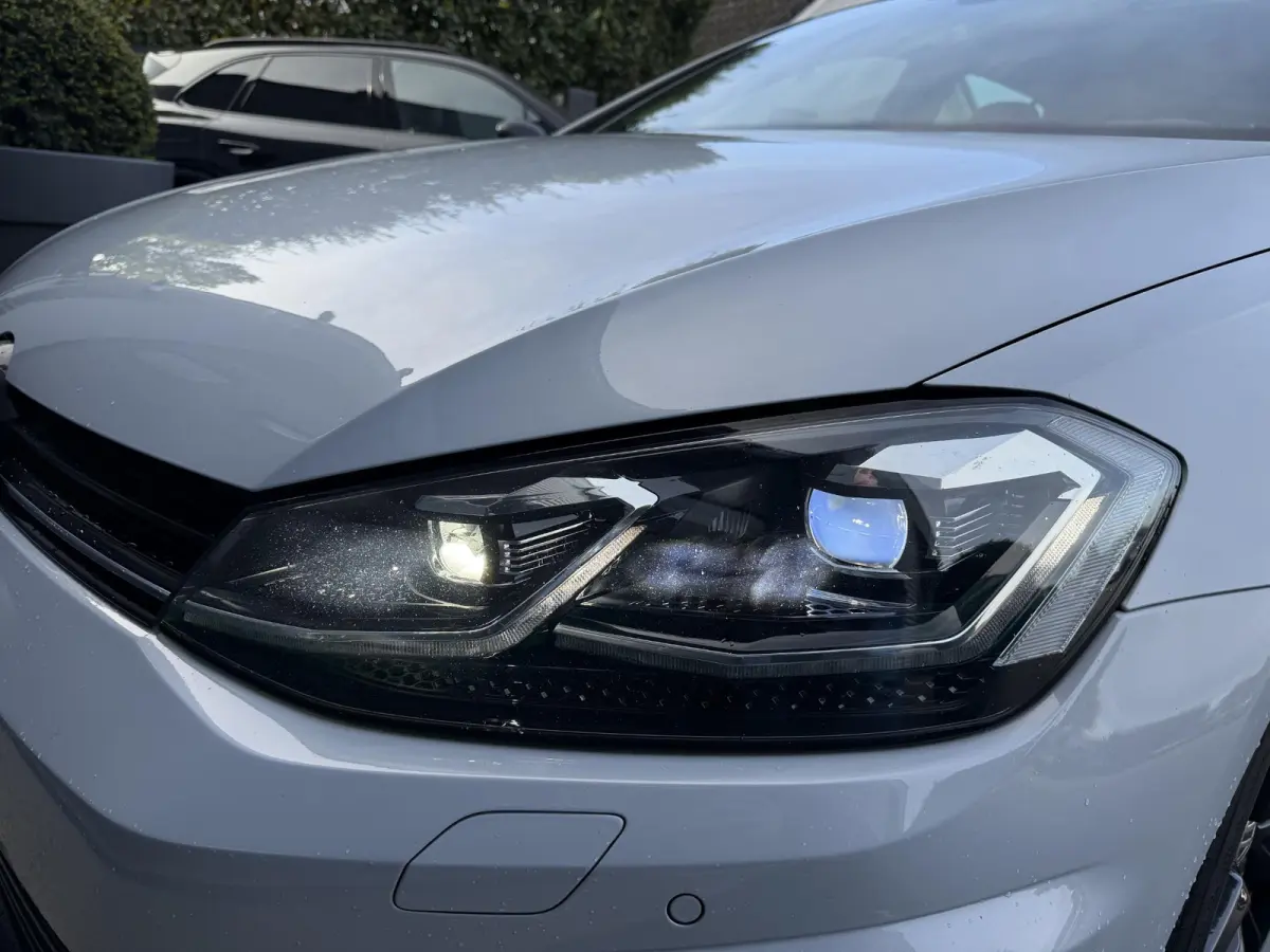 2.0 TSI 4Motion R 405 PK| Akrapovic | Panoramadak | Camera | Adaptive Cruise Control | Navigatie | Stoelverwarming |