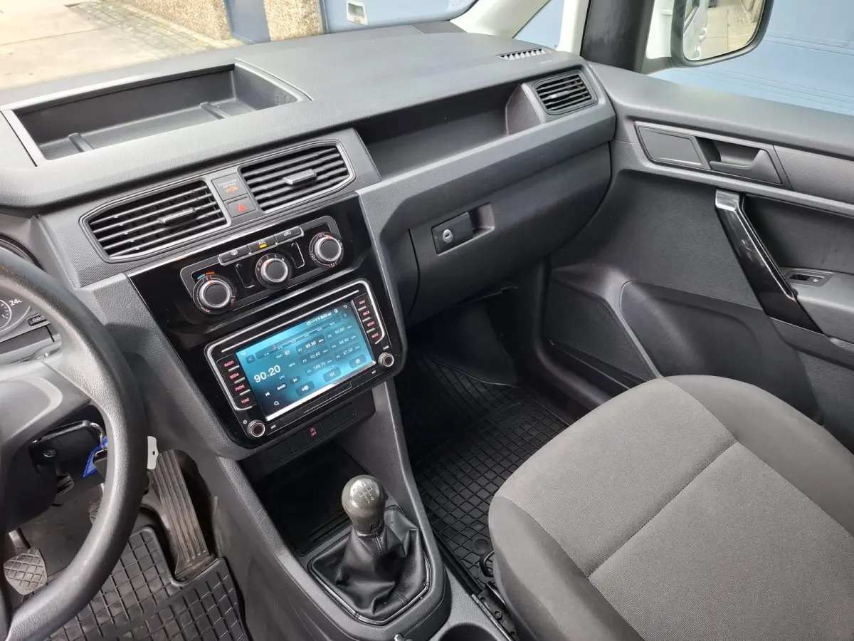 2.0 TDI L1H1 BMT Trendline MARGE !! / AIRCO / CRUISE CONTROLE / TREKHAAK / IMPERIAL