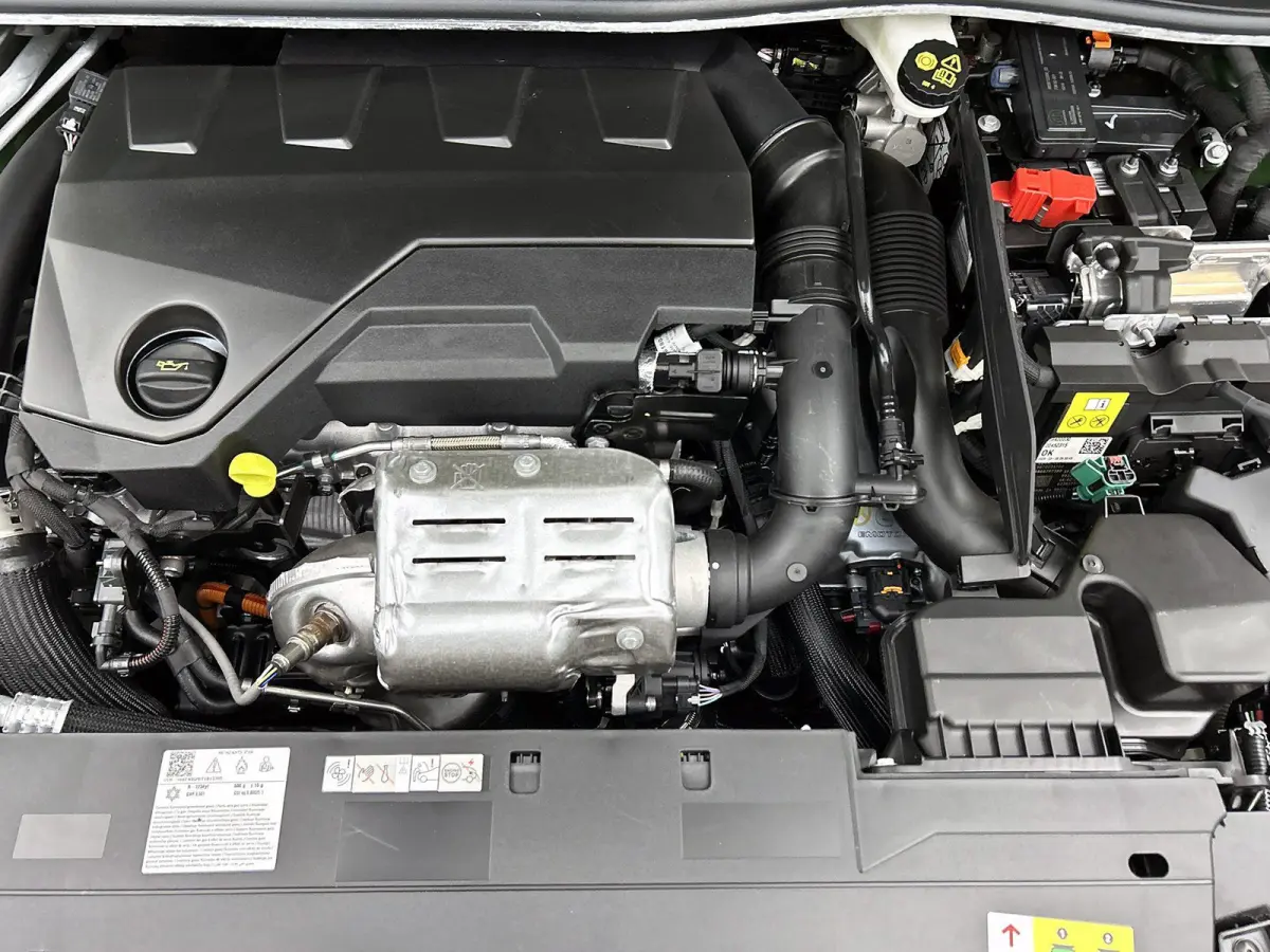 1.6 Turbo Plug In Hybrid Ultimate PANODAK | 180 CAMERA | LED MATRIX