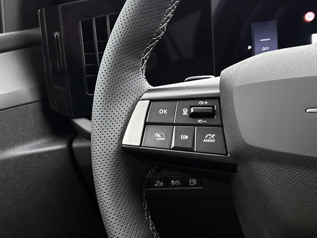 1.6 Turbo Plug In Hybrid Ultimate PANODAK | 180 CAMERA | LED MATRIX