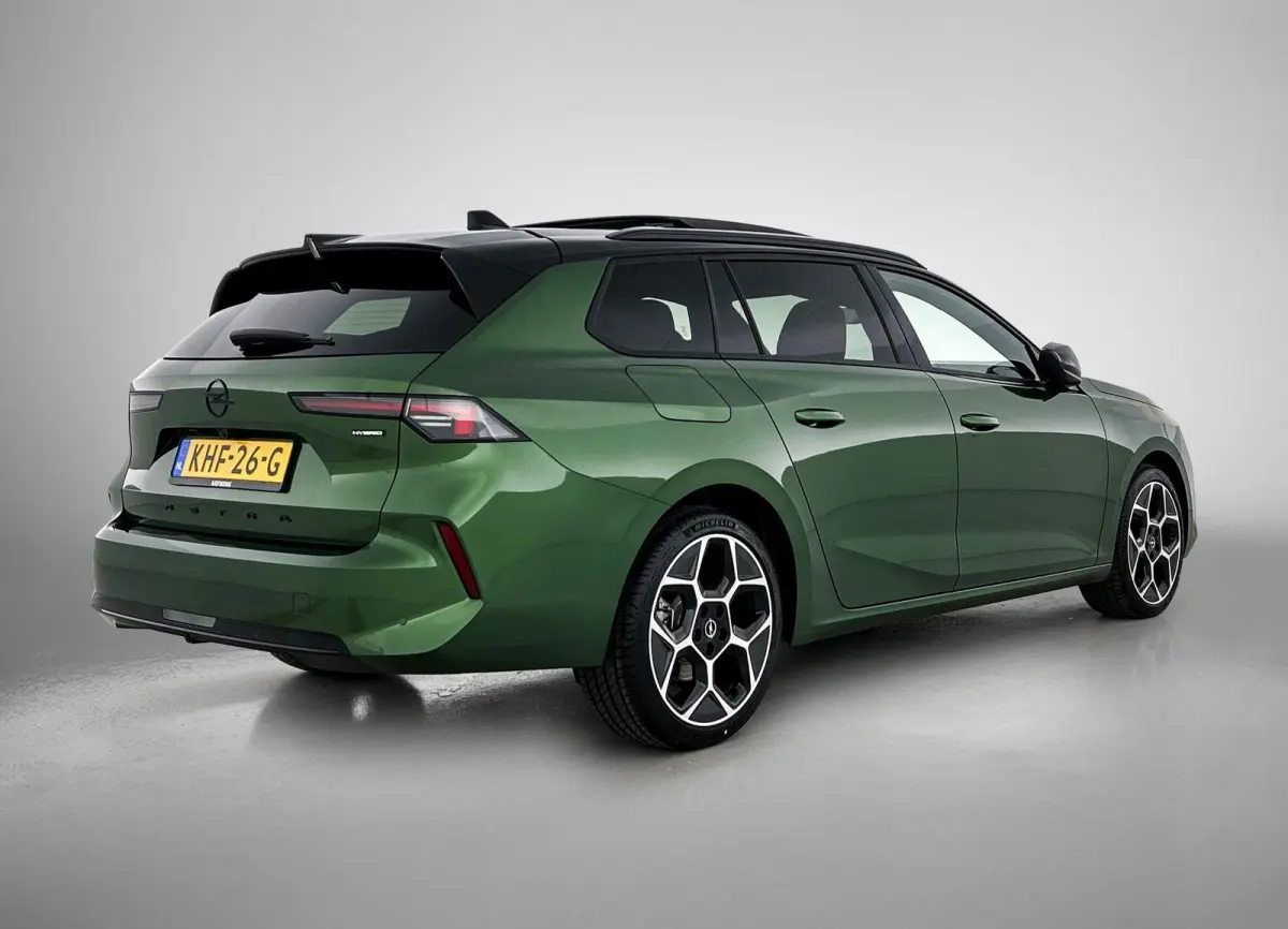 1.6 Turbo Plug In Hybrid Ultimate PANODAK | 180 CAMERA | LED MATRIX